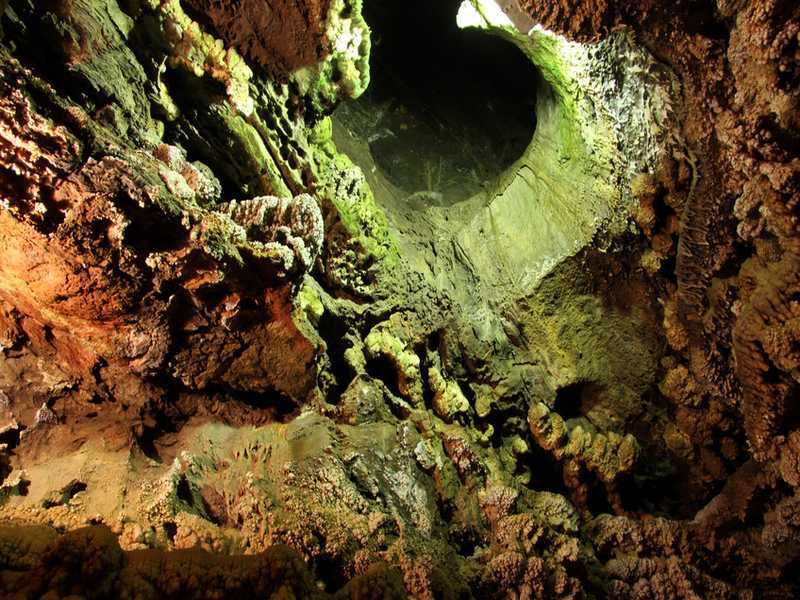 Die Ali Sadr-Höhle